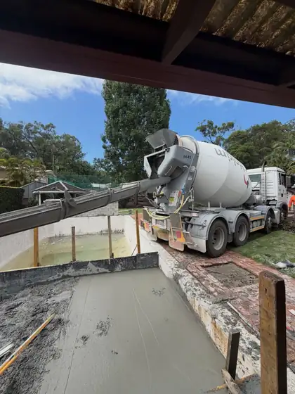 Concrete pour without a pump truck